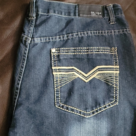 Jeans - Picture 2 of 6